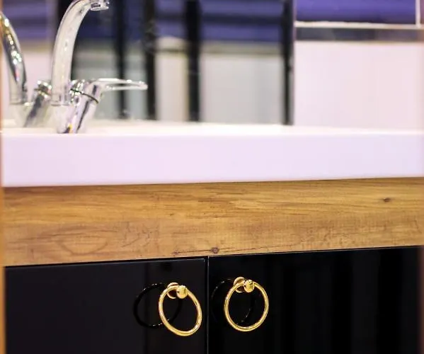 Güleroğlu Rezıdans Hotel *